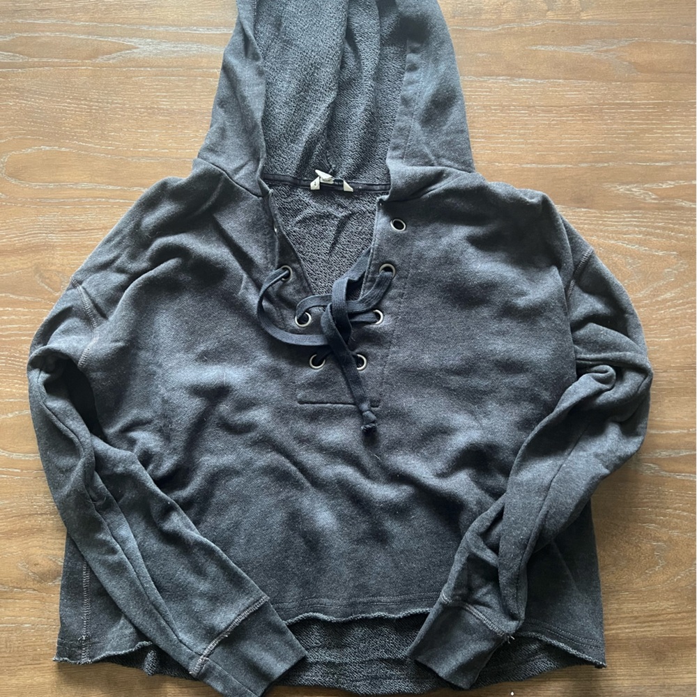 Cropped hoodie
